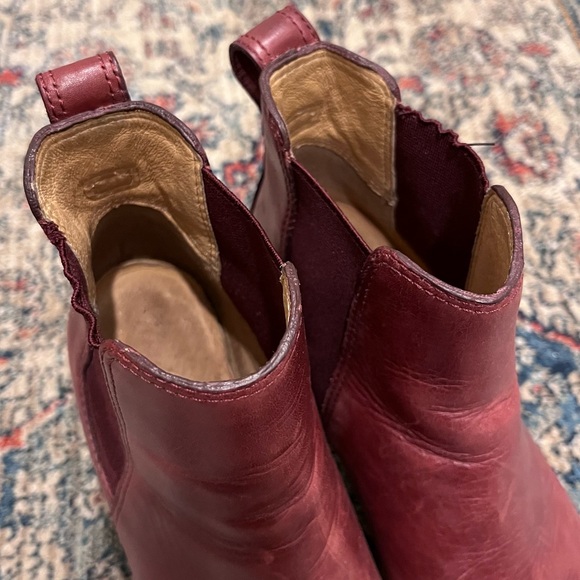 Madewell Regan Boots in Dark Cabernet - Picture 6 of 9